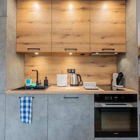 Urban Five #2 - Stylish One-bedroom With Kitchen & Parking Lejlighed Veliko Tarnovo
